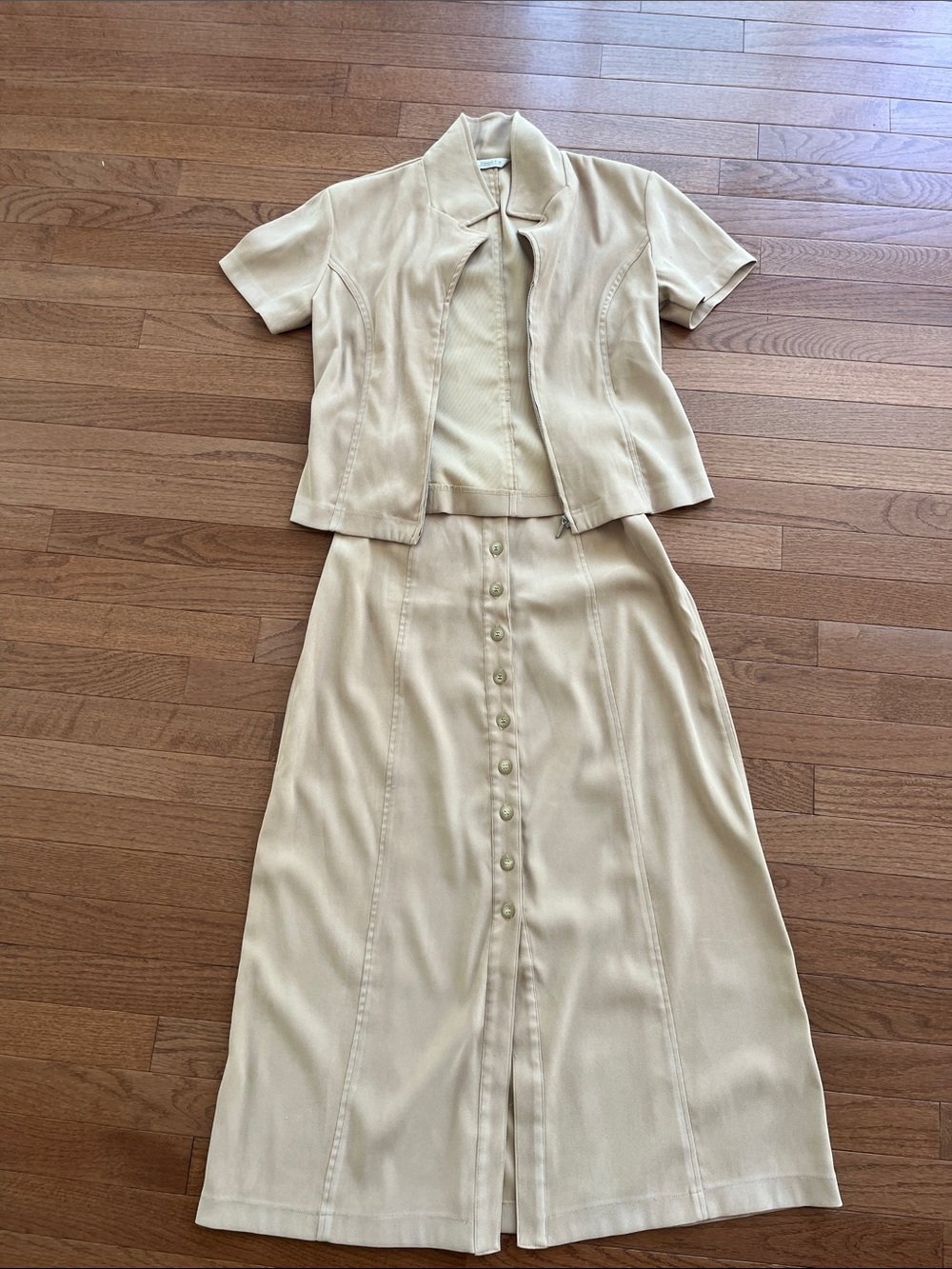 Elegant Cream Button-Front Skirt Set with Short-Sleeve Jacket
